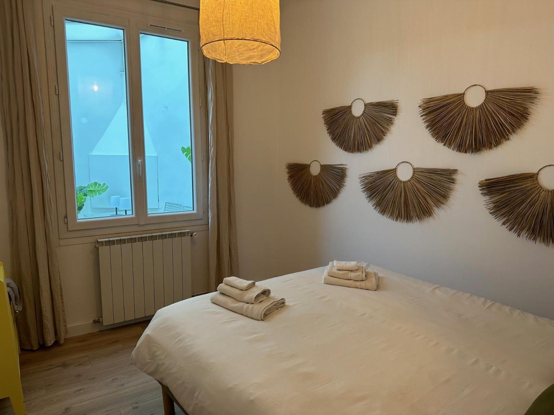 Charmant Appartement 3 Chambres Et Terrasse Eyragues Экстерьер фото